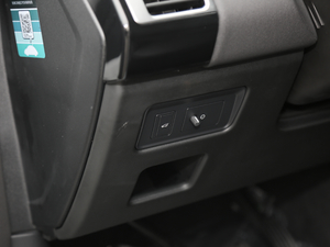 20203.0 V6 HSE п؅^