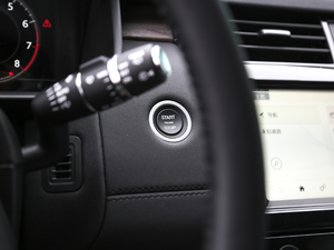 20203.0 V6 HSE п؅^