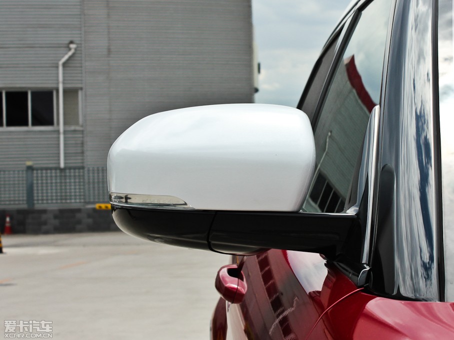 2012��٘O��(�M(j��n)��) 2.0T 5�Tҫ�°�