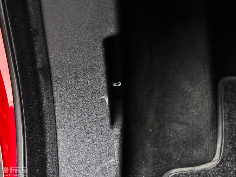 2012��٘O��(�M��) 2.0T 5�Tҫ�°�