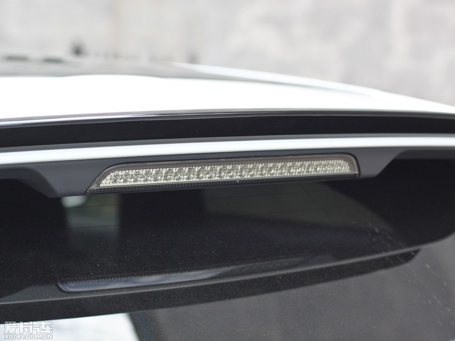 2012��٘O��(�M��) 2.0T 3�Tҫ�Ӱ�