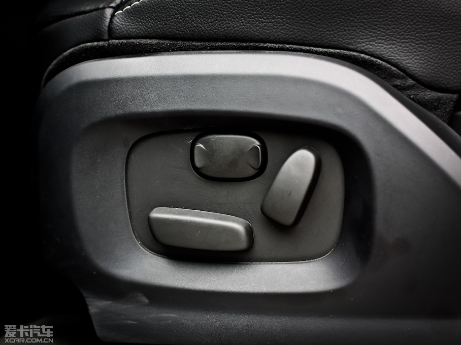 2012��٘O��(�M(j��n)��) 2.0T 3�T(m��n)ҫ��(d��ng)��