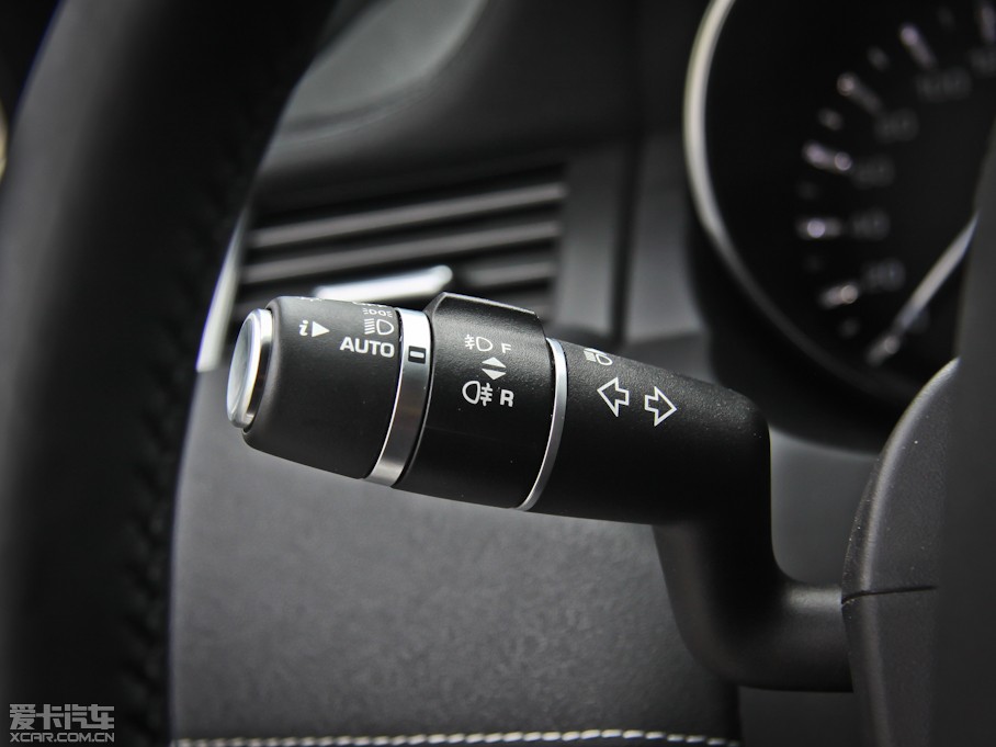 2012��٘O��(�M(j��n)��) 2.0T 3�Tҫ�Ӱ�