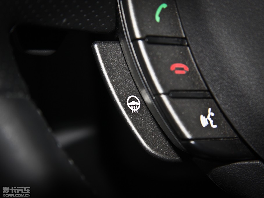 2012��٘O��(�M��) 2.0T 3�Tҫ�Ӱ�