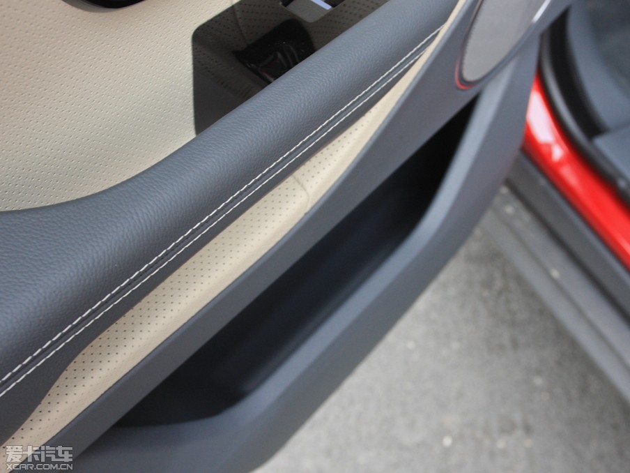 2012��٘O��(�M(j��n)��) 2.0T 5�Tҫ��(d��ng)��