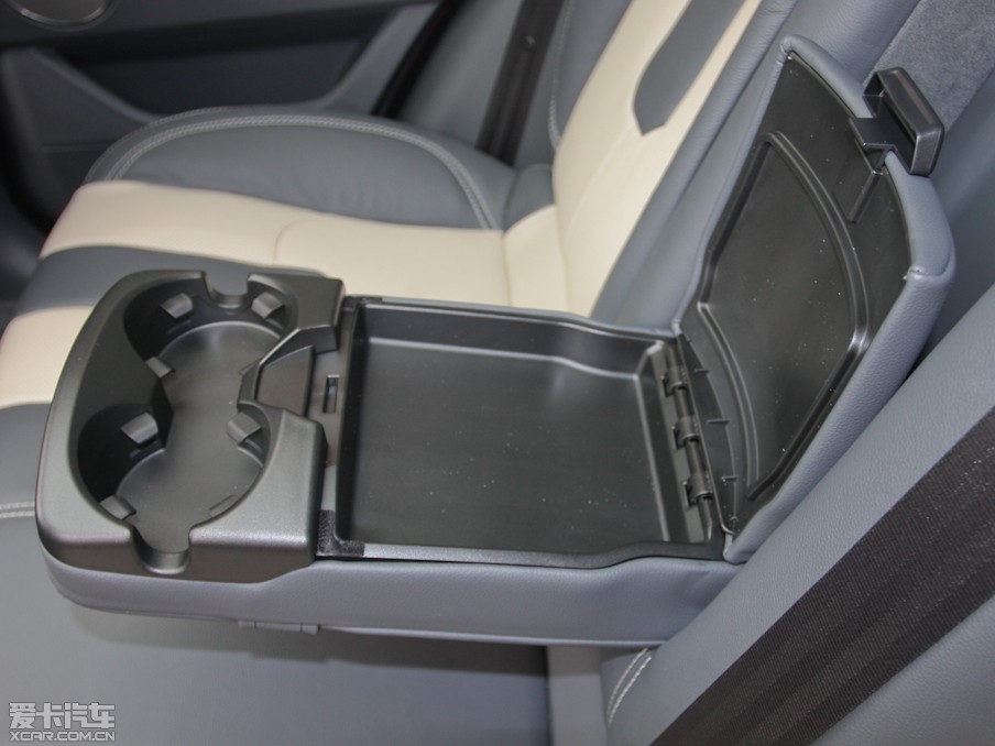 2012��٘O��(�M��) 2.0T 5�Tҫ�Ӱ�