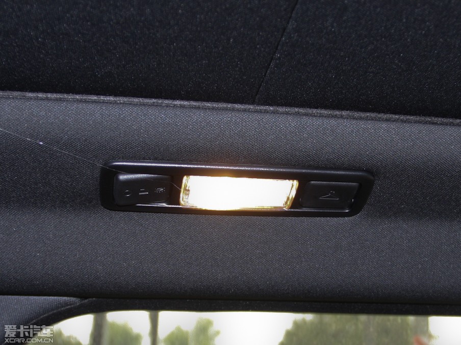 2012��٘O��(�M��) 2.0T 5�Tҫ�Ӱ�