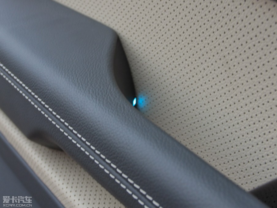 2012��٘O��(�M��) 2.0T 5�Tҫ�Ӱ�