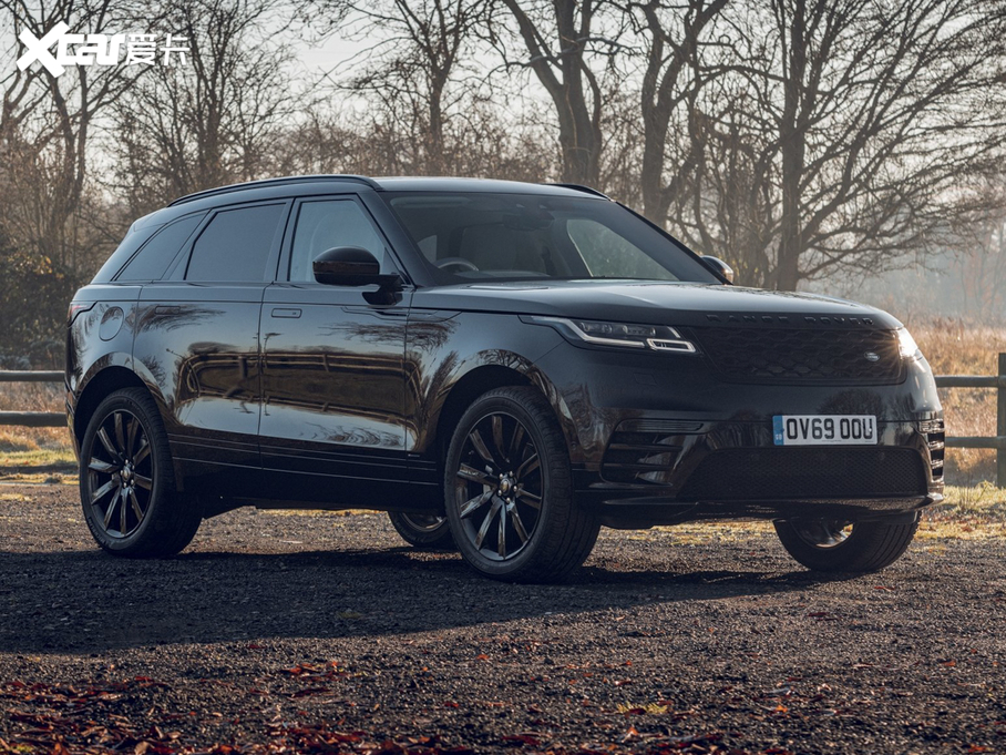 2020} R-Dynamic Black