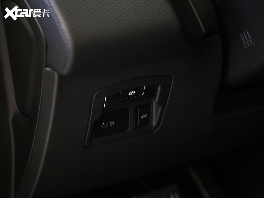 2020} 380PS R-Dynamic SE