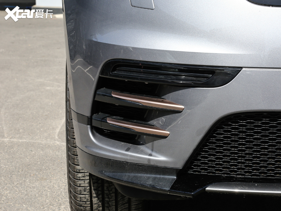 2020} 340PS R-Dynamic S