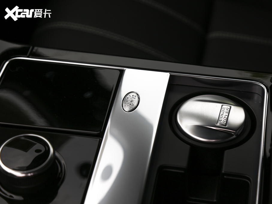 2020} 250PS R-Dynamic S