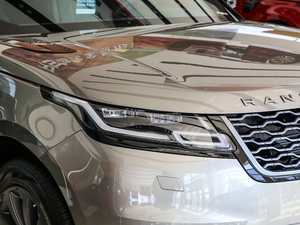 2020380PS R-Dynamic SE ^