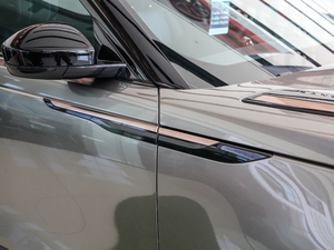 2020380PS R-Dynamic SE ^