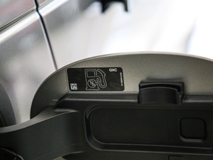 2020380PS R-Dynamic SE ^