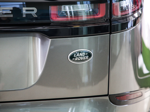 2020380PS R-Dynamic SE ^