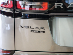 2020380PS R-Dynamic SE ^