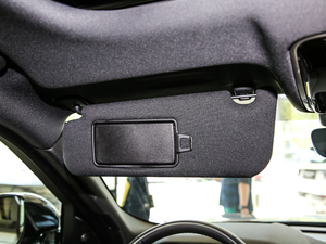 2020380PS R-Dynamic SE g