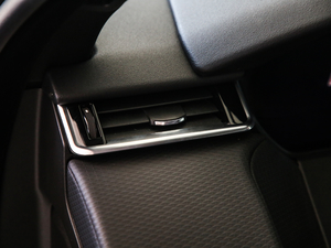 2020380PS R-Dynamic SE п؅^