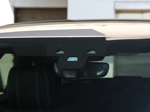 2020340PS R-Dynamic S ^