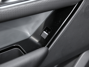 2020340PS R-Dynamic S g