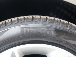 2020250PS R-Dynamic S ݆̥Ʒ