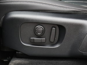 2020250PS R-Dynamic S {{(dio)(ji)