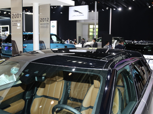 2020380PS R-Dynamic HSE ܇