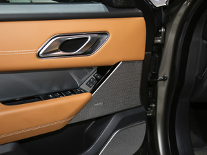 2020380PS R-Dynamic HSE g