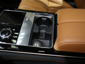 2020380PS R-Dynamic HSE g