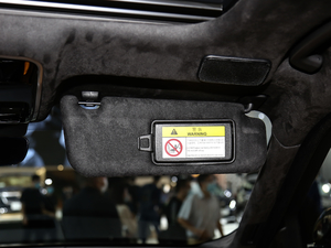 2020380PS R-Dynamic HSE g