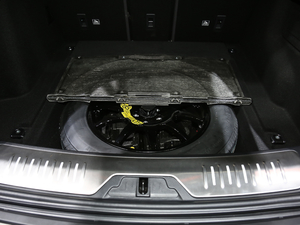 2020380PS R-Dynamic HSE ̥