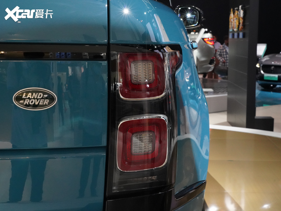 2021 3.0 L6 50LƼo