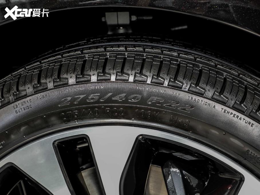 2021 3.0 L6 50LƼo