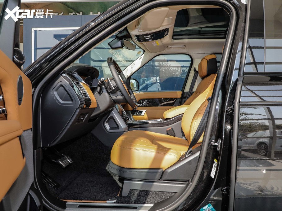 2021 3.0 L6 50LƼo