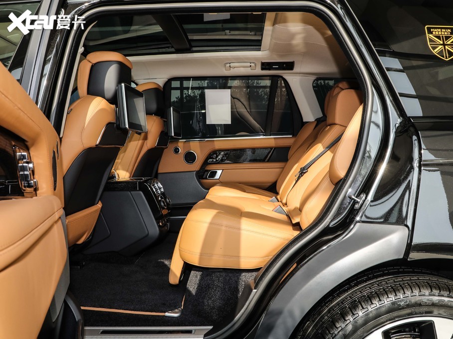 2021 3.0 L6 50LƼo