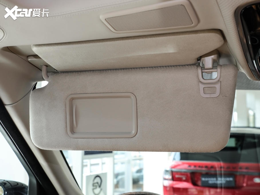 2021 3.0 L6 50LƼo