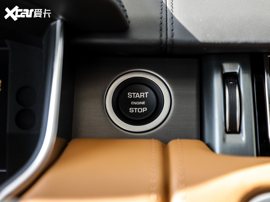 2021 3.0 L6 50LƼo