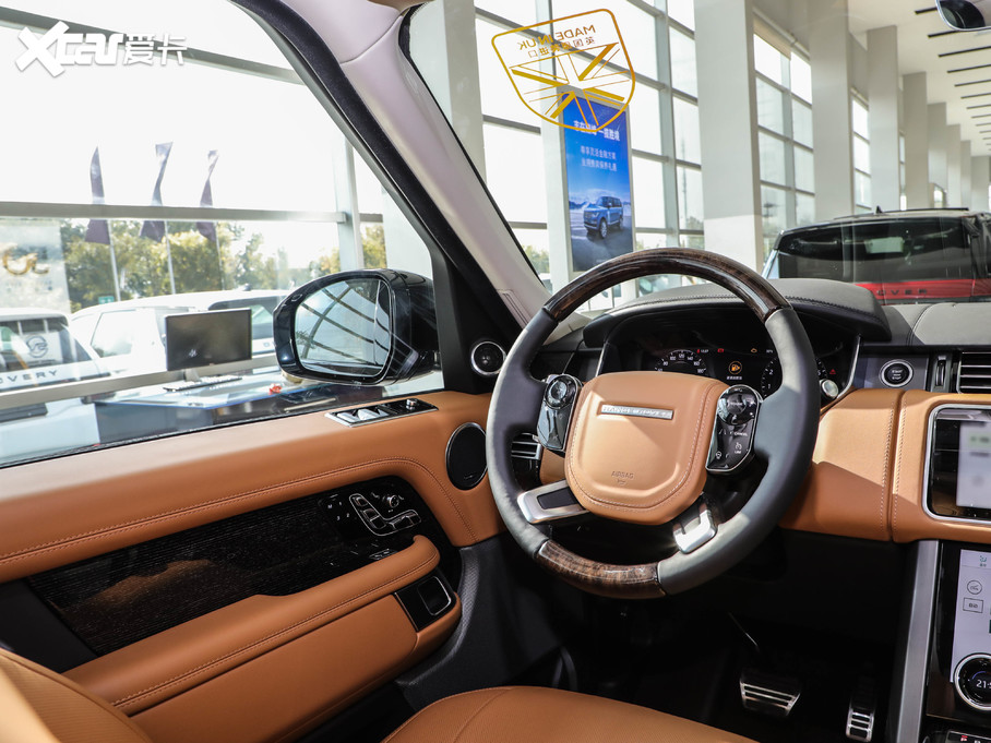 2021 3.0 L6 50LƼo