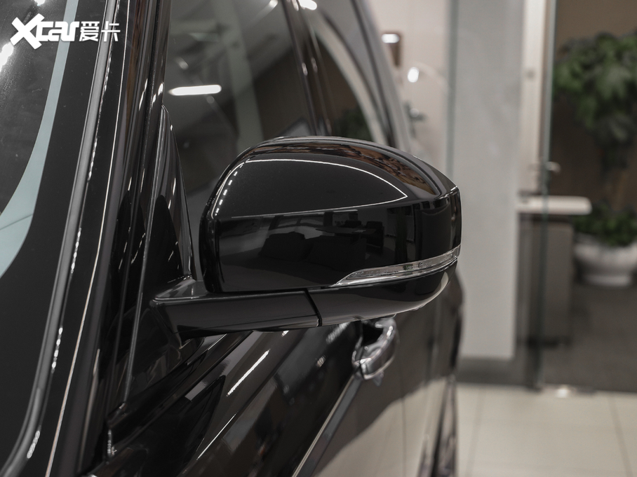 2021 5.0 SC V8 SVAp儓L