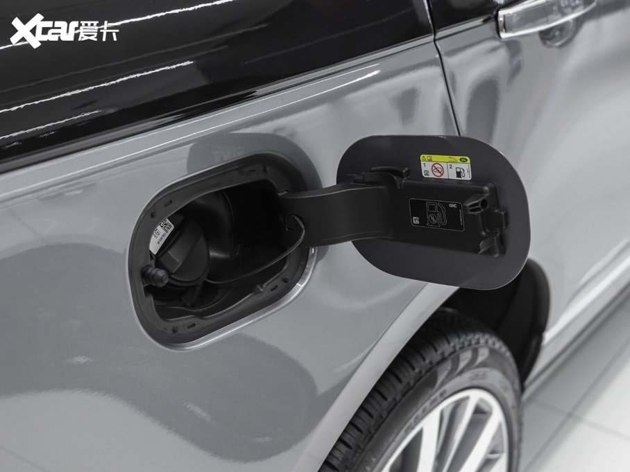 2021 5.0 SC V8 SVAp儓L