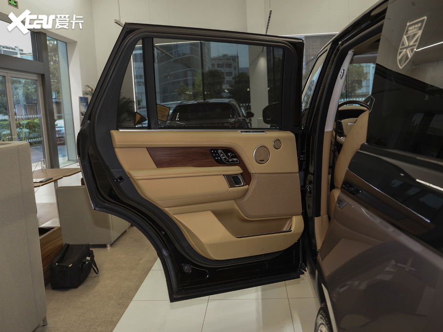 2021 5.0 SC V8 SVAp儓L