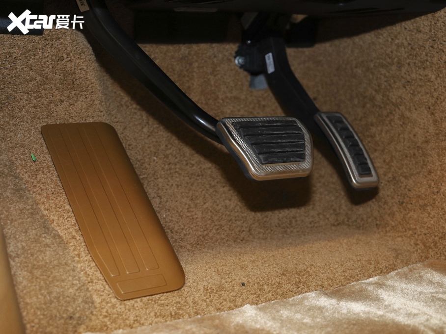 2021 5.0 SC V8 SVAp儓L