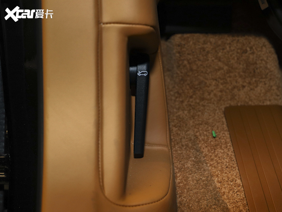 2021 5.0 SC V8 SVAp儓L