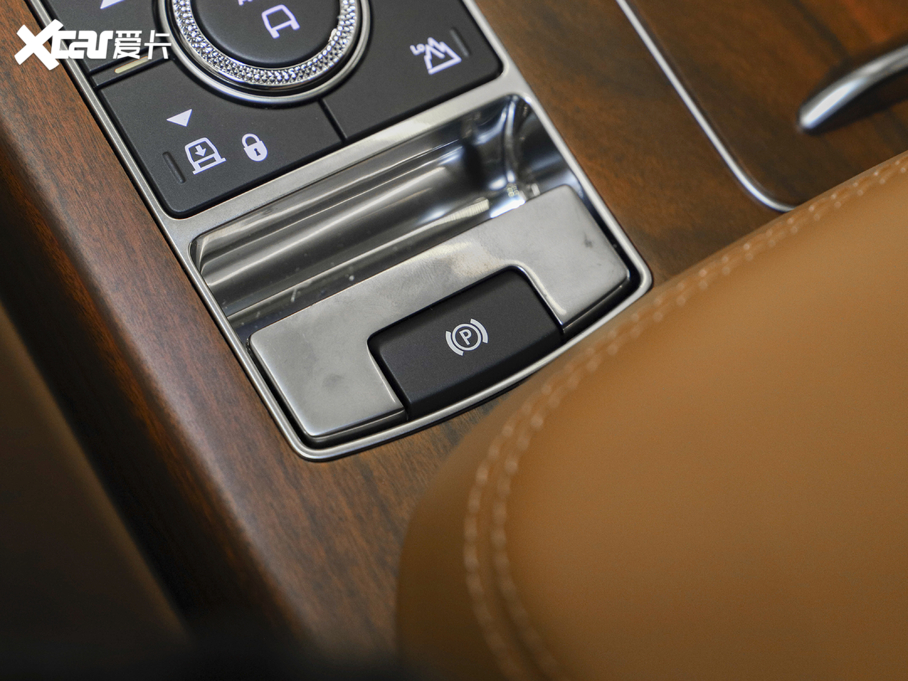 2021 5.0 SC V8 SVAp儓L