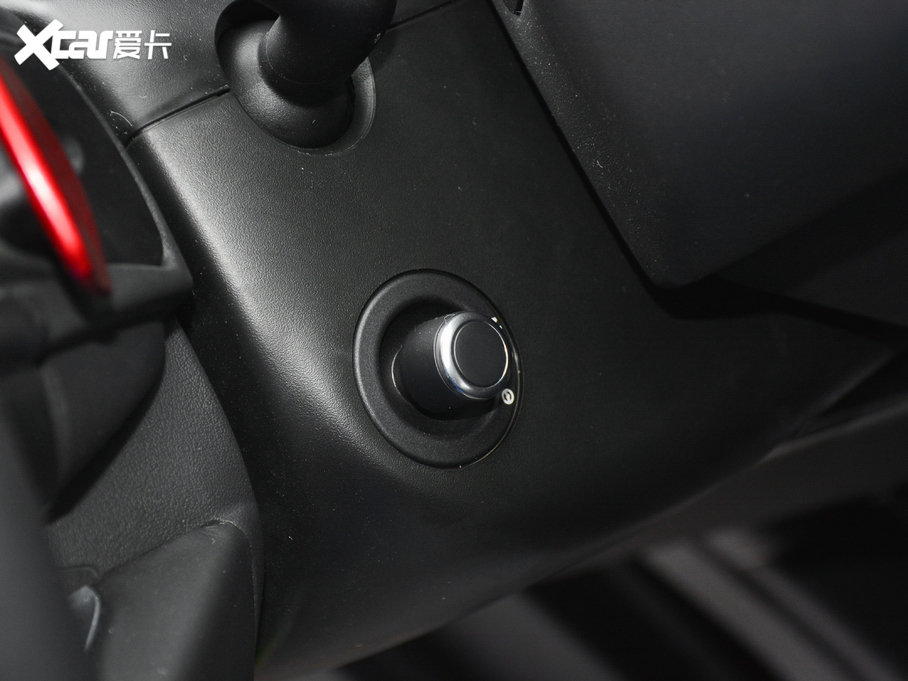 2021 5.0 SC V8 SVAҫҹ\Ӱ