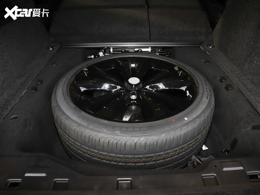 2021 5.0 SC V8 SVAҫҹ\Ӱ