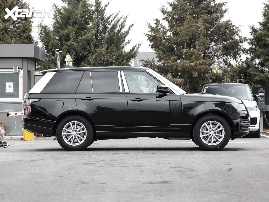 2021��� 3.0 L6 ʢ����