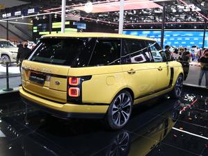 2021款3.0 L6 50周年风云纪念版 整体外观