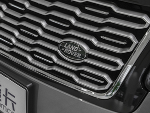 20215.0 SC V8 SVAp儓L ^